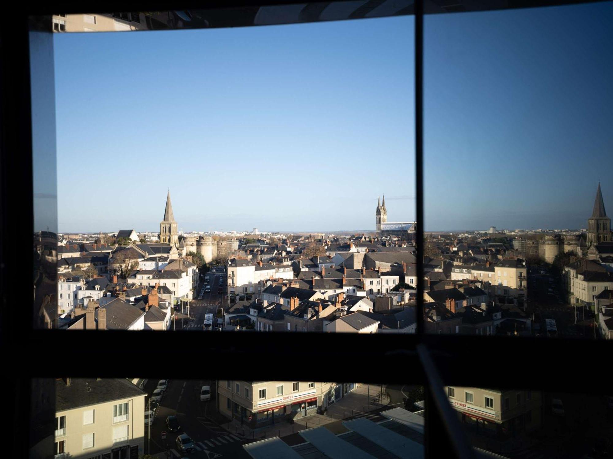 Novotel Angers Centre Gare Exteriör bild